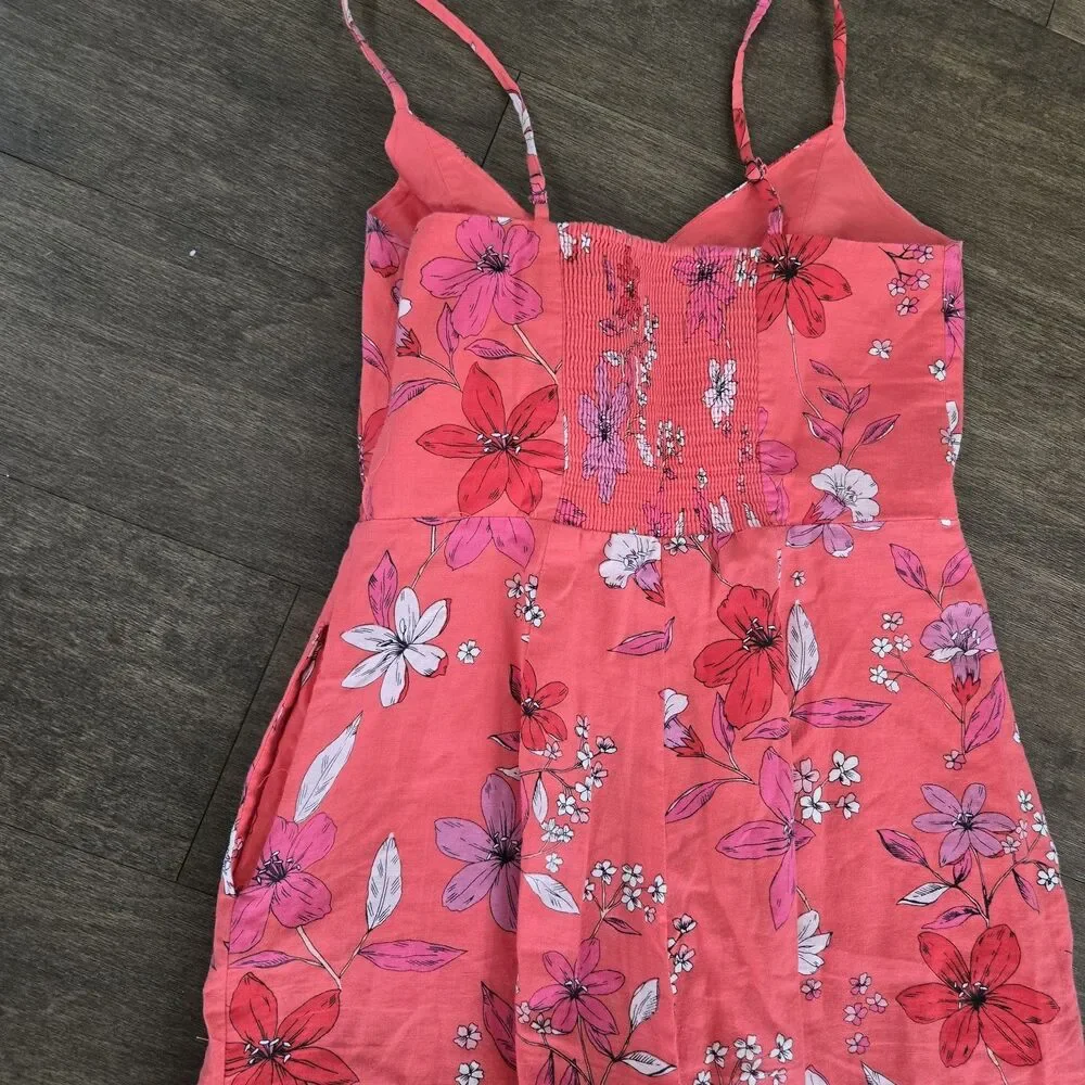 Banana Republic Floral Linen Blend Jumpsuit Size 6 P EUC